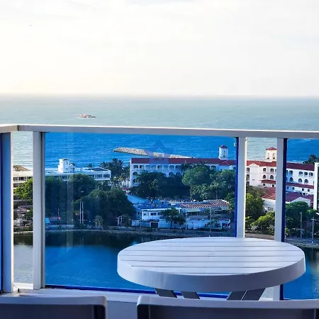 Piso 18 Blue Horizon Apartamento Cartagena